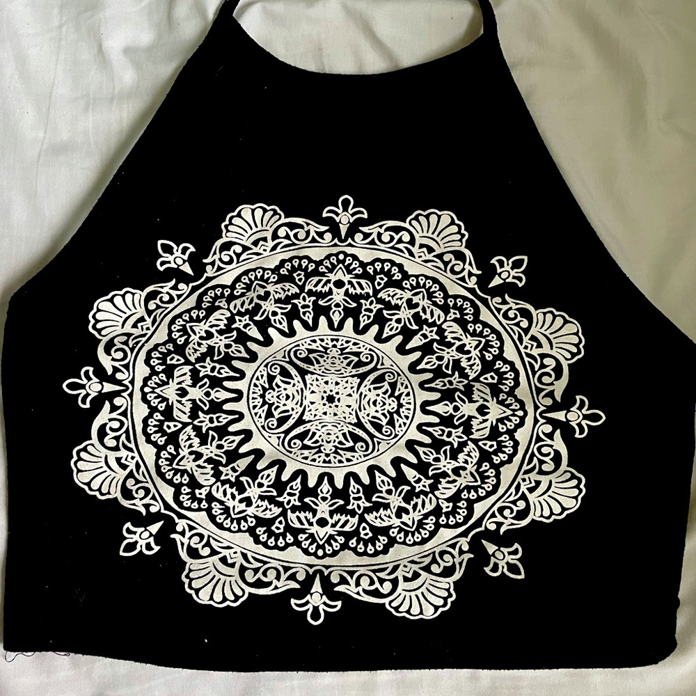 crop top